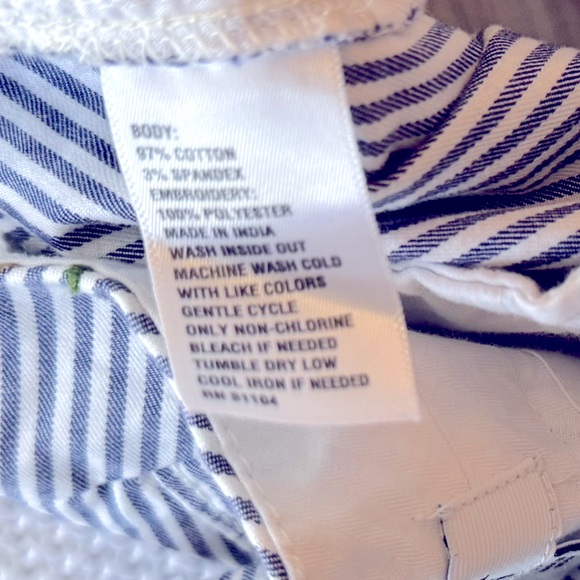 CROWN & IVY High Waisted Blue & White Striped Shorts w Embroidered Palm Trees - Picture 12 of 13